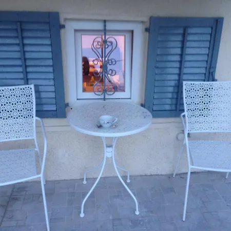 Studio Sandra - Private Pool Opatija