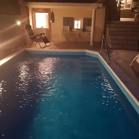 Studio Sandra - Private Pool Apartment